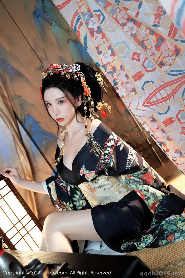 XIUREN-No.5537-Zhou-Yuxi-Sally-017.jpg