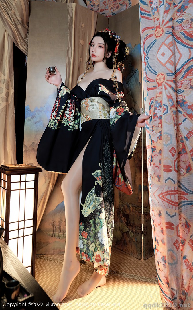 XIUREN-No.5537-Zhou-Yuxi-Sally-024.jpg