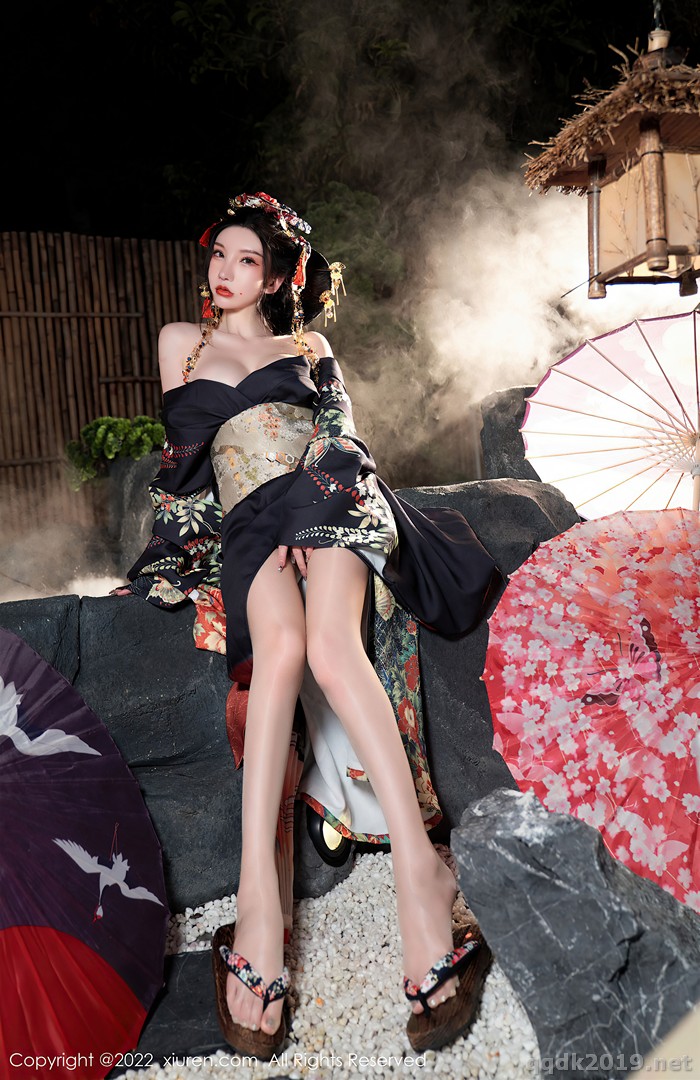 XIUREN-No.5537-Zhou-Yuxi-Sally-057.jpg