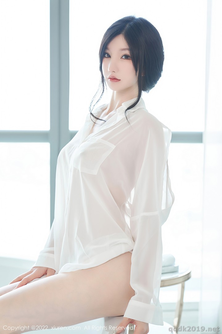 XIUREN-No.5638-Zhou-Yuxi-Sally-035.jpg