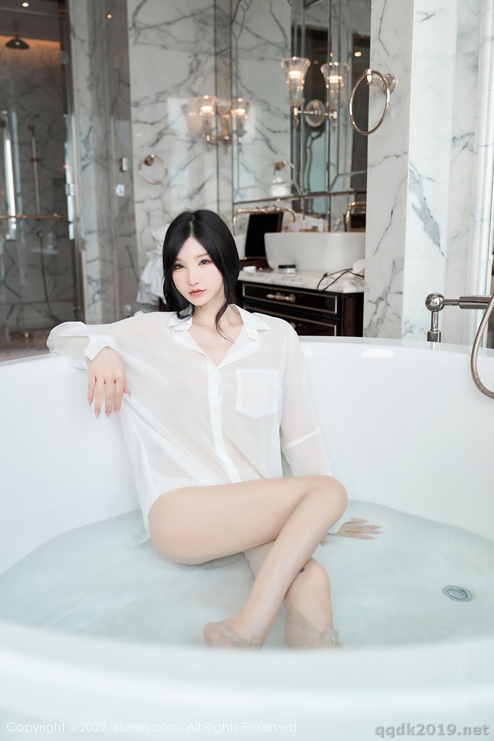XIUREN-No.5638-Zhou-Yuxi-Sally-043.jpg