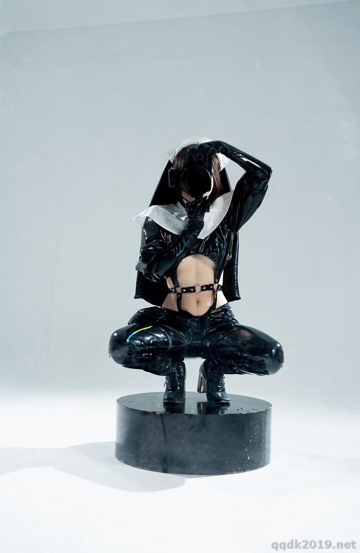 Coser-Hua-Ling-011.jpg