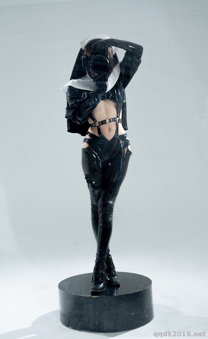 Coser-Hua-Ling-017.jpg