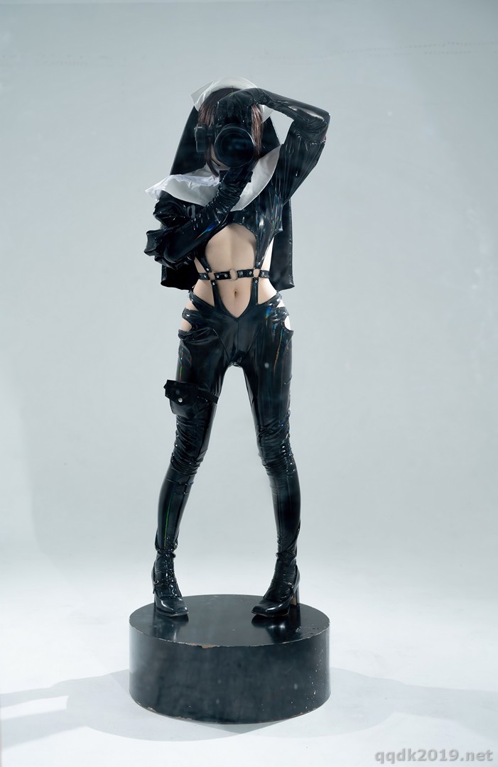 Coser-Hua-Ling-018.jpg