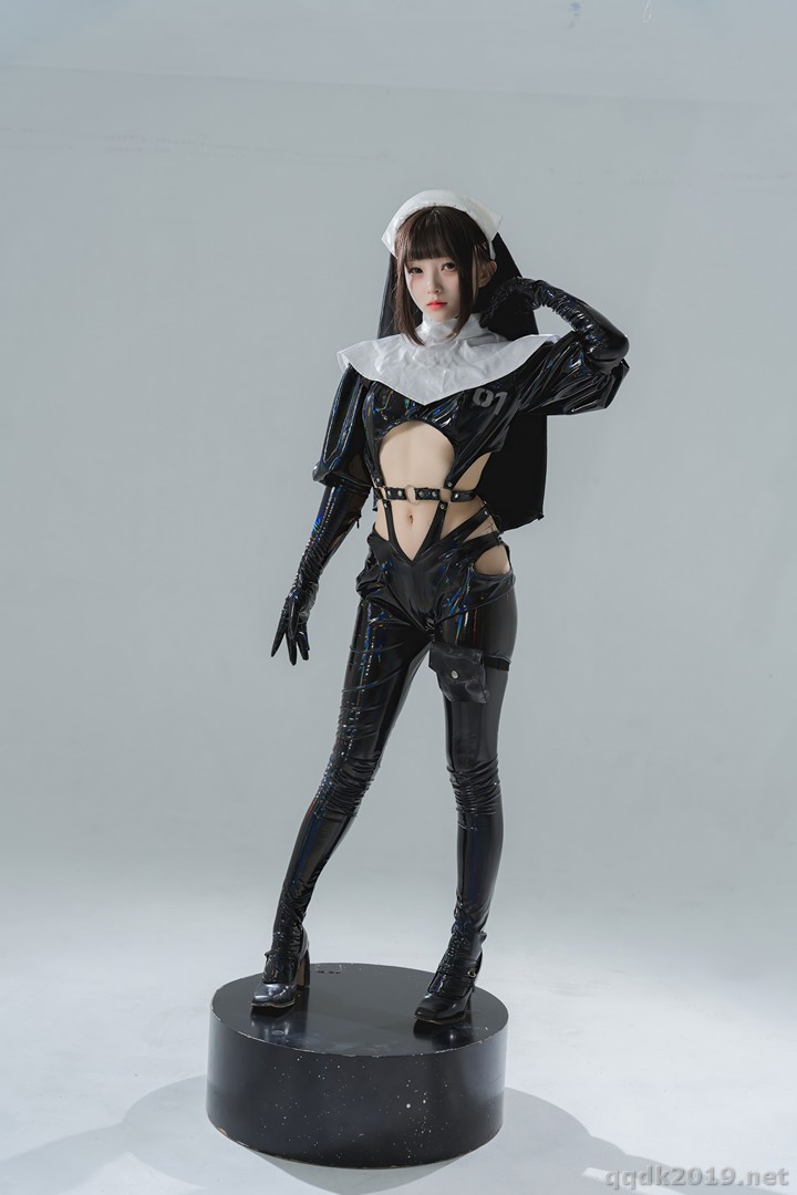 Coser-Hua-Ling-025.jpg