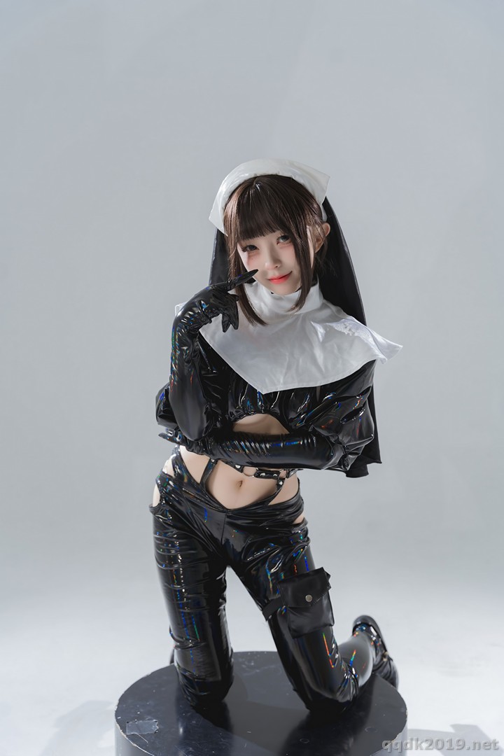 Coser-Hua-Ling-029.jpg