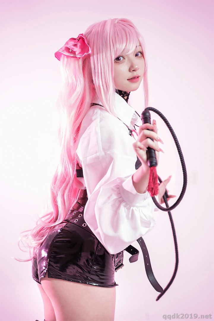 Coser-Hua-Ling-002.jpg