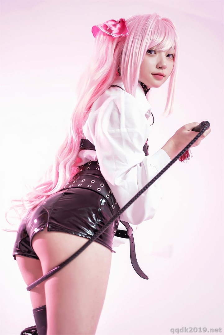 Coser-Hua-Ling-004.jpg