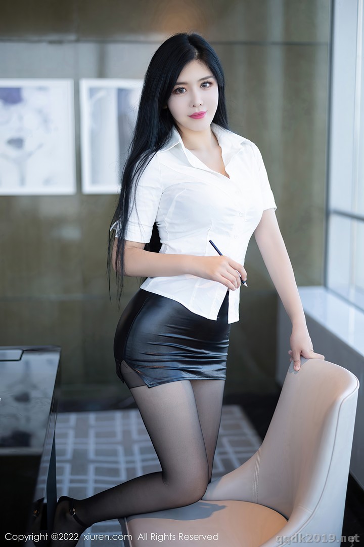 XIUREN-No.5635-Liu-Yu-Er-005.jpg