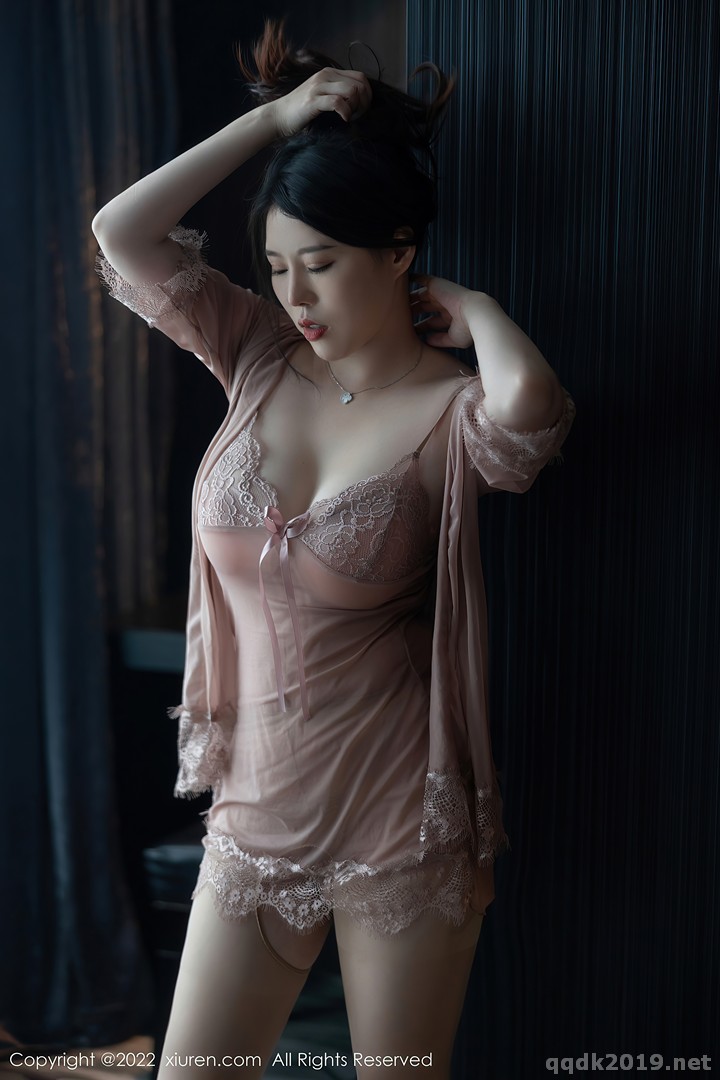 XIUREN-No.5641-Bai-Ru-Xue-046.jpg