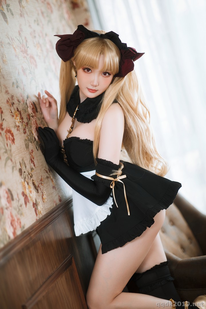 Coser-Ereshkigal-003.jpg