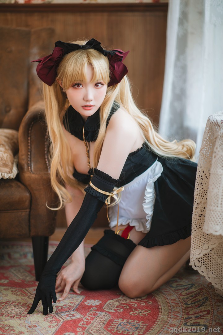 Coser-Ereshkigal-008.jpg