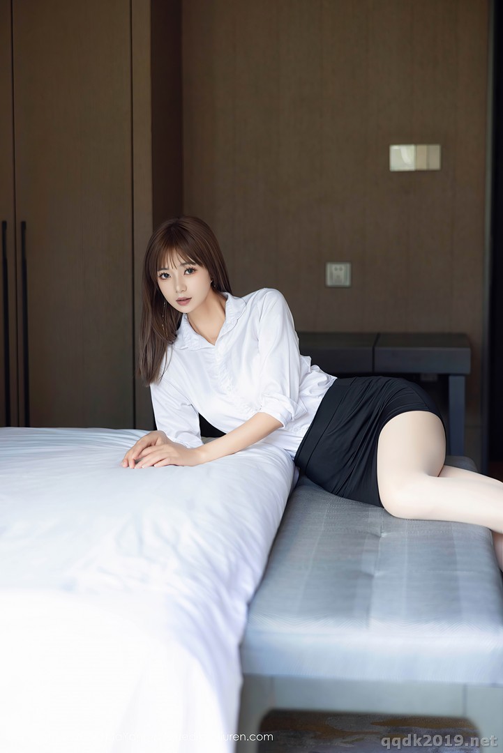 HuaYang-Vol.604-kiki-008.jpg