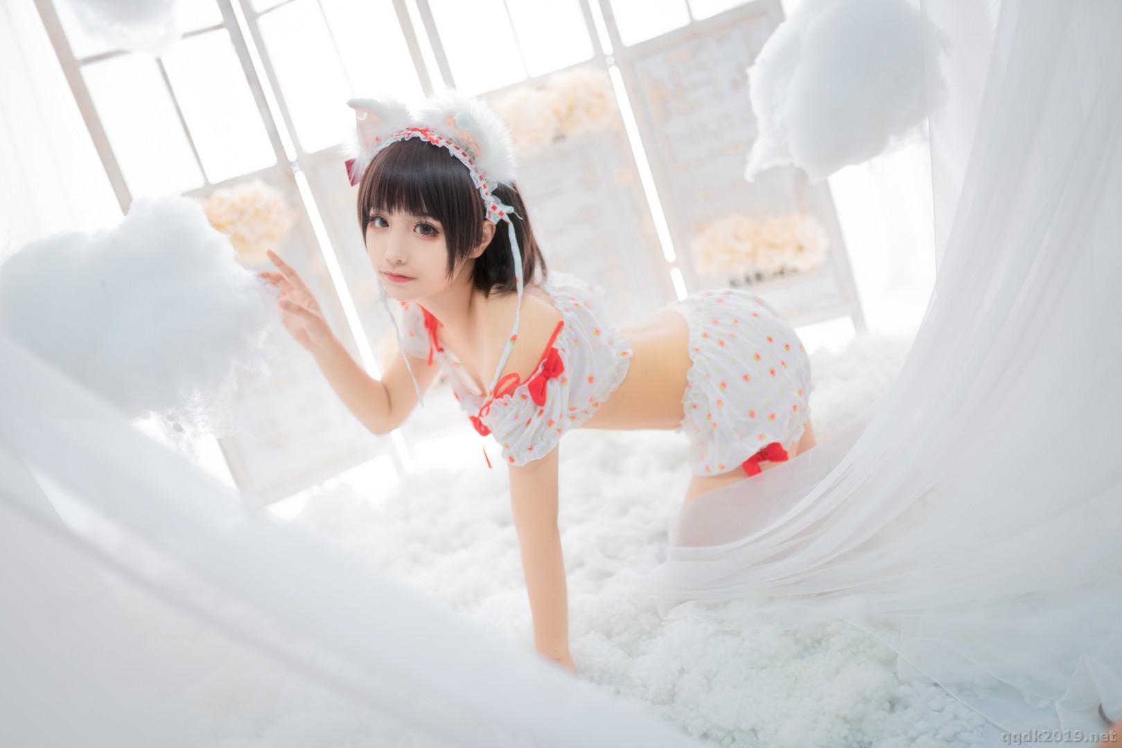 Coser-chunmomo-chunmomo-Vol.031-001.jpg