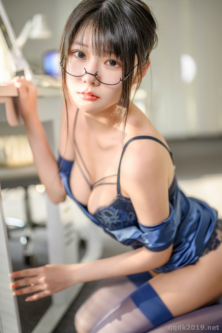 Coser-xiang-cao-miao-lu-lu-xia-No.057_018.jpg