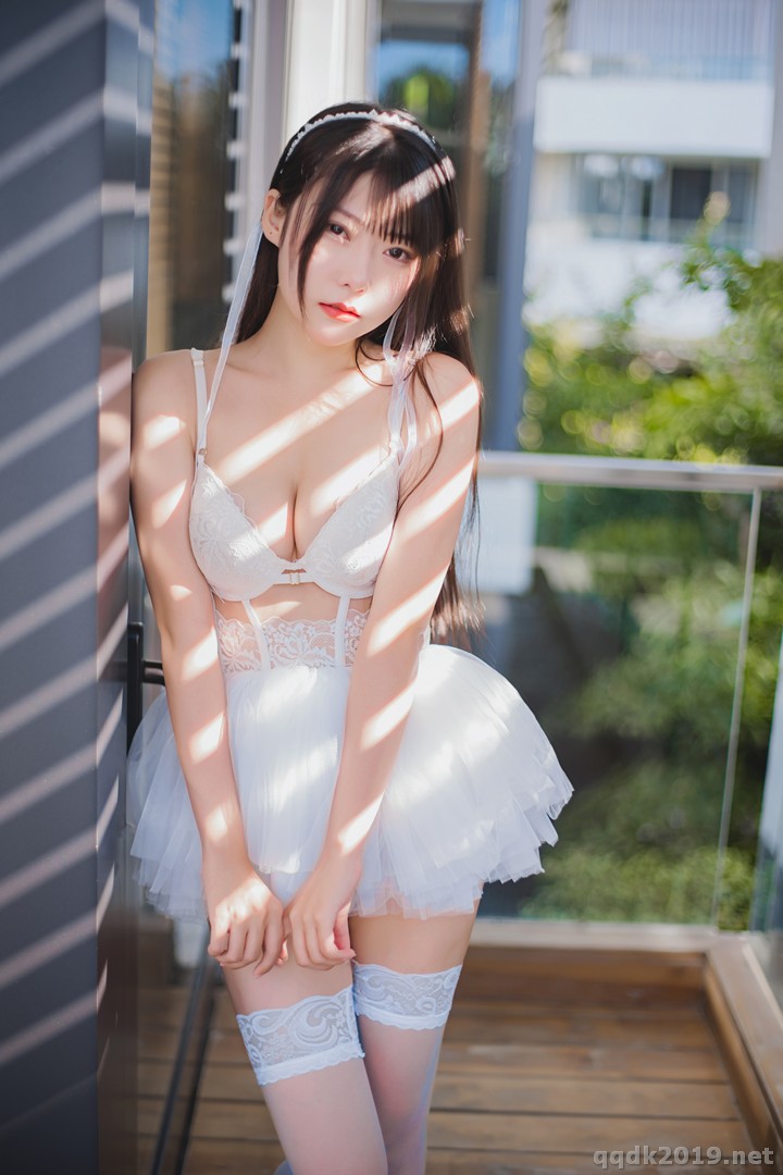 Coser-xiang-cao-miao-lu-lu-xia--001.jpg