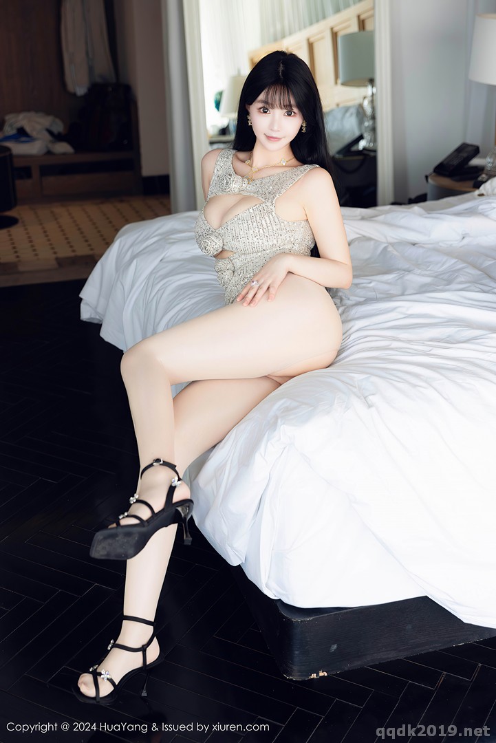 HuaYang-Vol.609-Zhu-Ke-Er-Flora-031.jpg