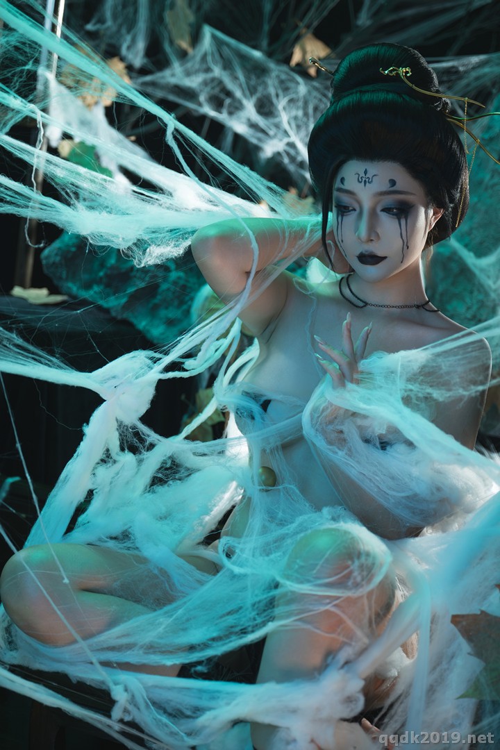 Coser-yuuhui-047.jpg