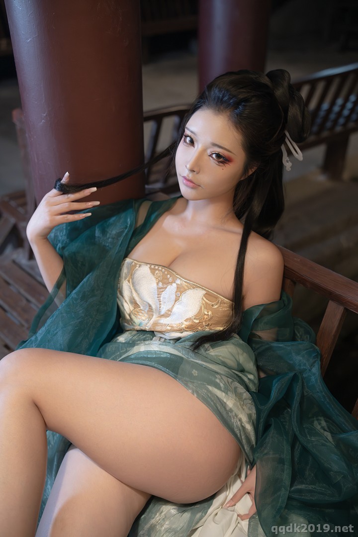 Coser-yuuhui-034.jpg