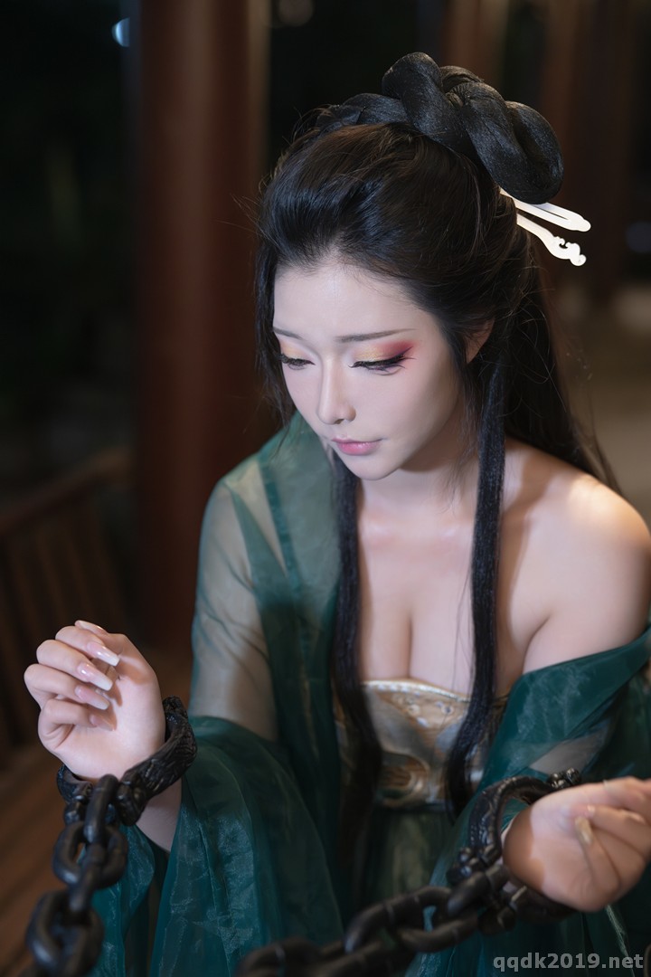 Coser-yuuhui-043.jpg
