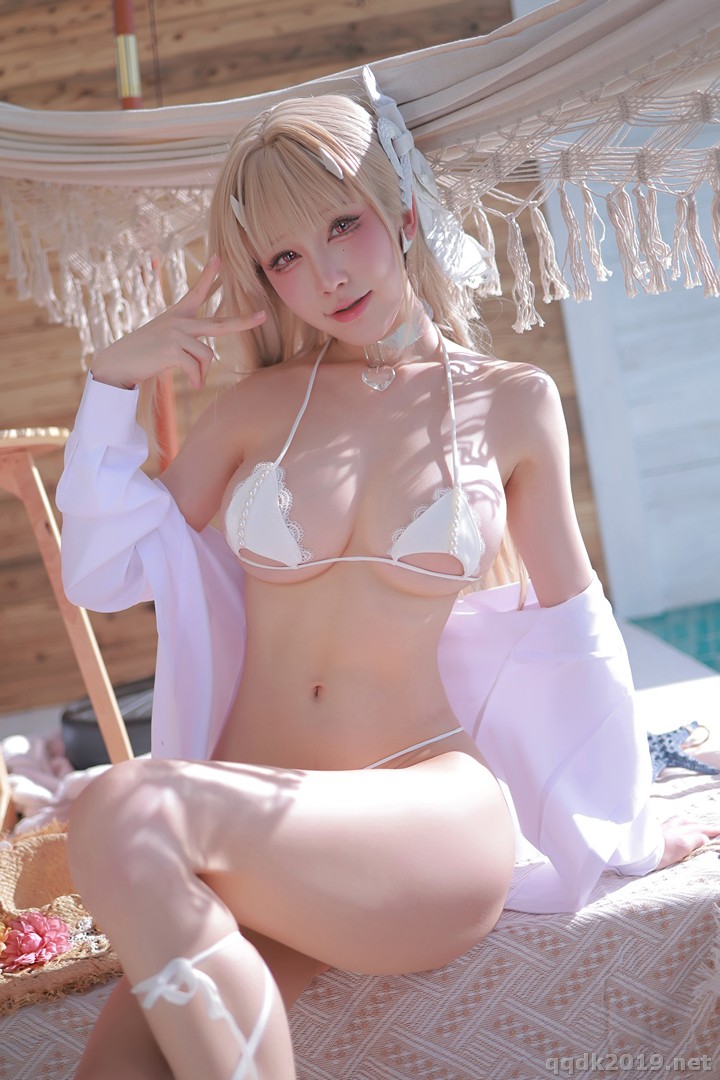Coser-Aqua-NIKKE-012.jpg