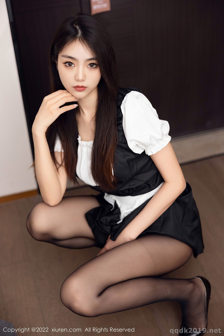 XIUREN-No.5706-Ke-Le-Vicky-Vicky-012.jpg