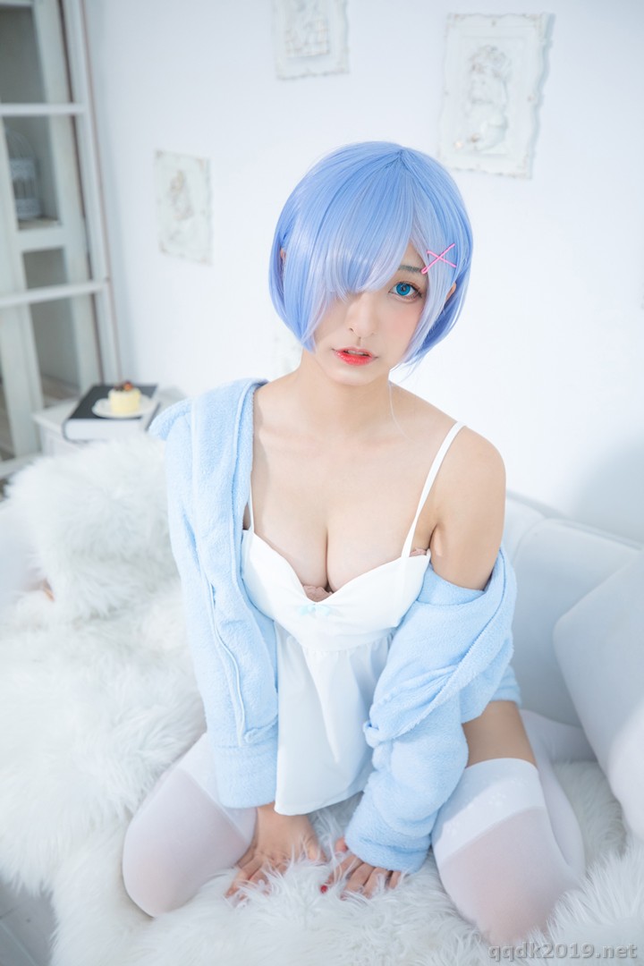 Coser-Vol.005-Milk-by-blue-003.jpg