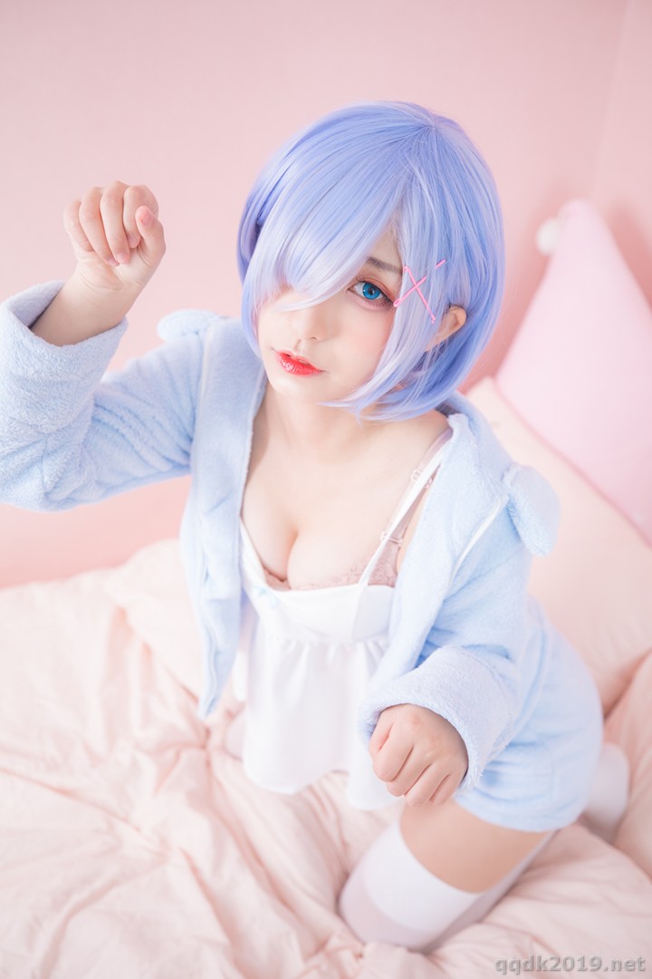 Coser-Vol.005-Milk-by-blue-011.jpg