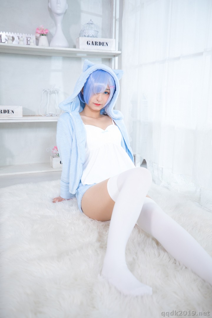 Coser-Vol.005-Milk-by-blue-106.jpg