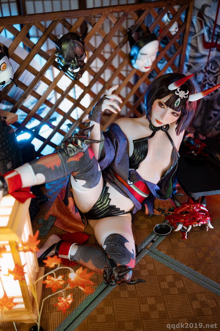 Coser-shi-san-bu-shi-shiw-FGO-012.jpg