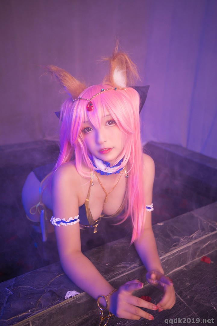 Coser-Mysterious-Love-074.jpg