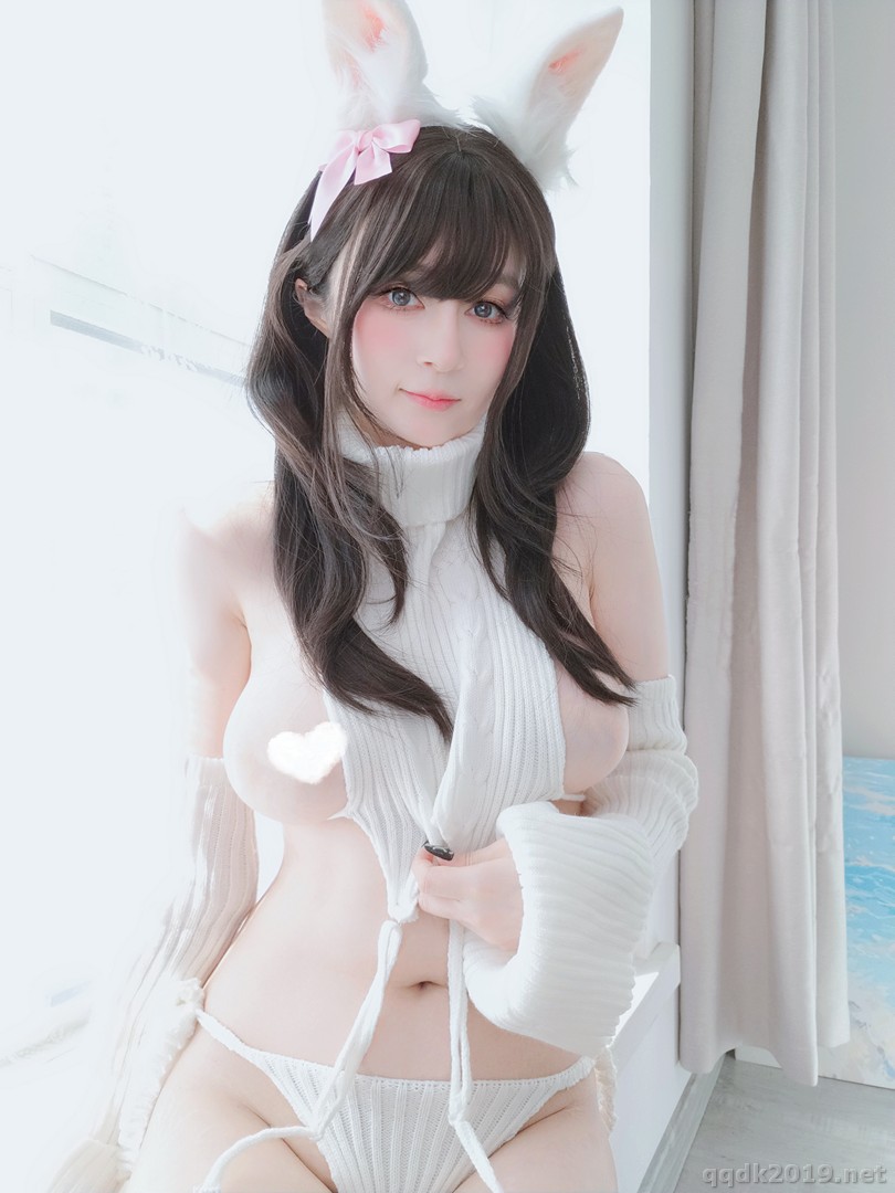 Cosplay-Silver-81-January-2024-Member-Collection-201.jpg