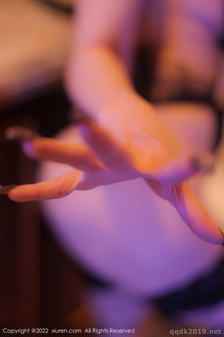XIUREN-No.5754-Pan-Jiaojiao-034.jpg