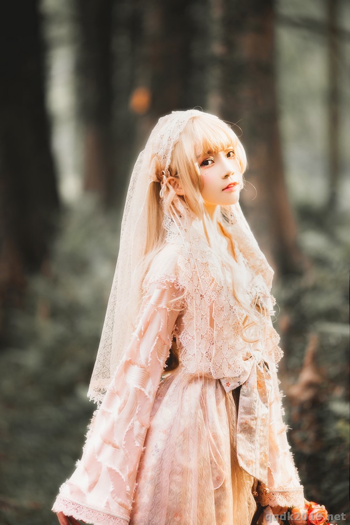 Coser-Cherry-neko-LOLITA-012.jpg