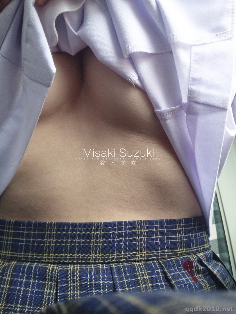Coser-Misaki-Suzuki-1-5-019.jpg