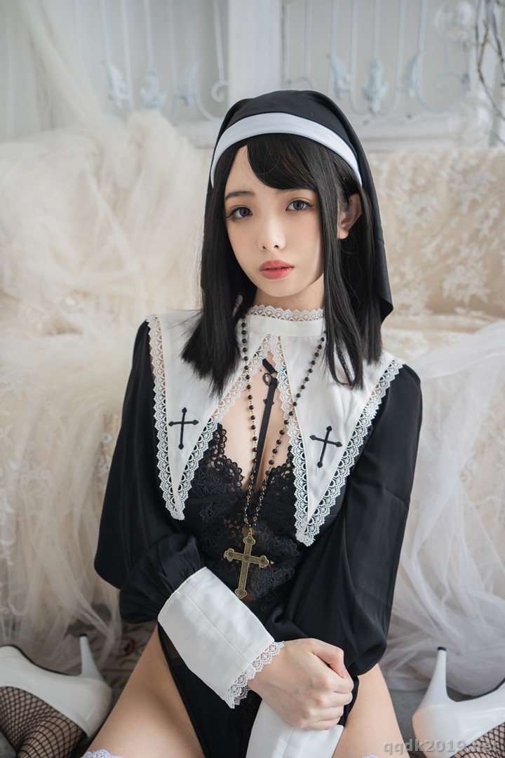 Coser-No.022-013.jpg